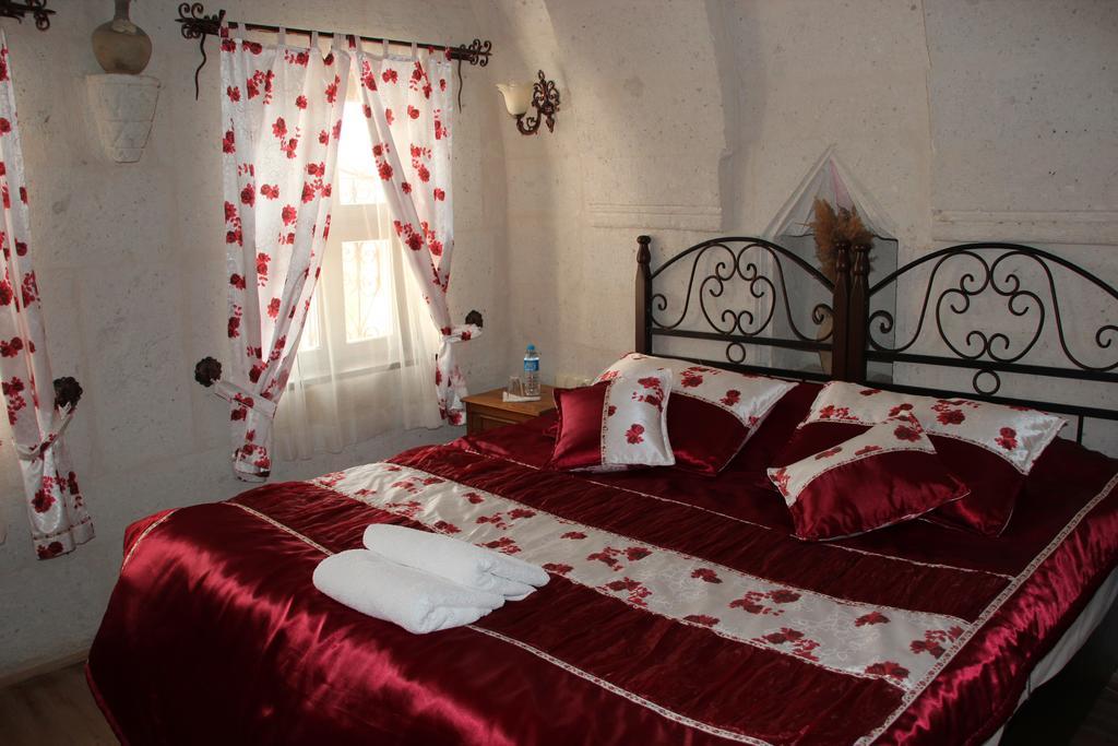 Babayan Evi Cave Hotel อูร์กุบ ภายนอก รูปภาพ